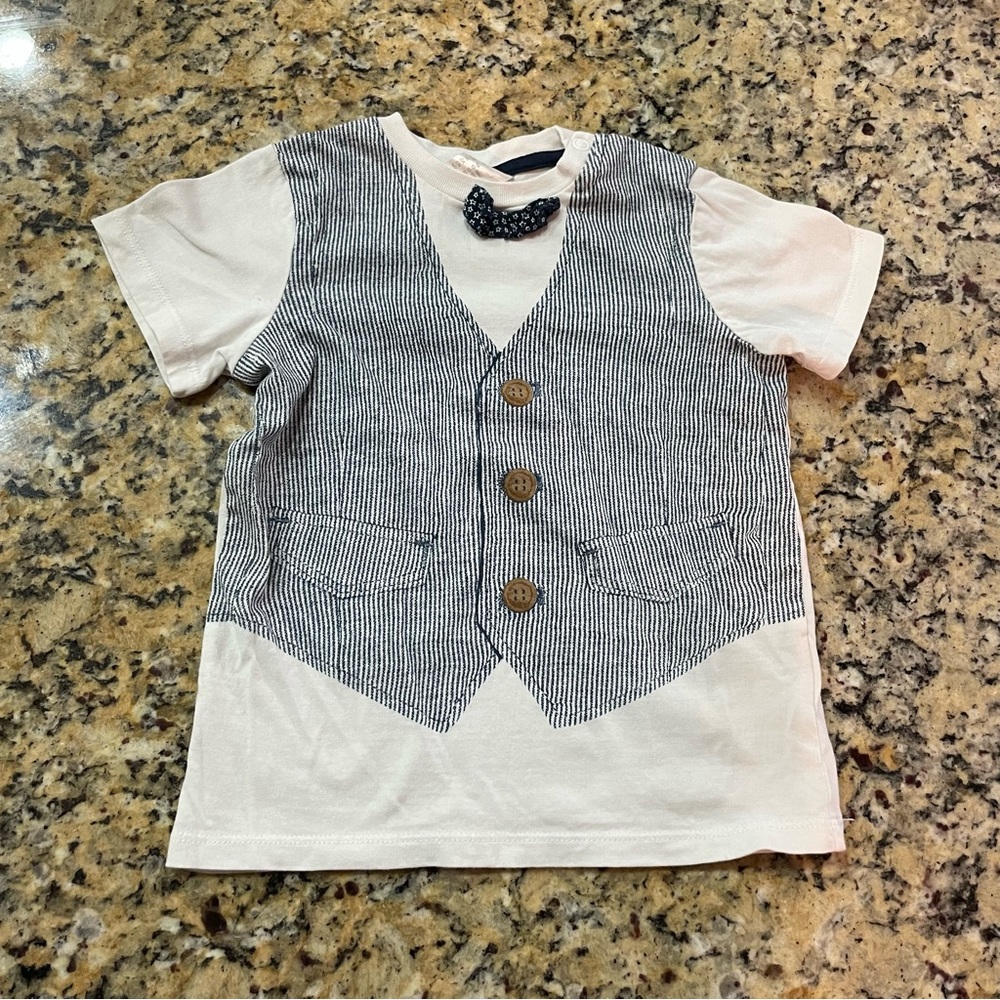 H&M Infant Boys White Vest and Bow Tie Short Sleeve Tee Size 18 Months
